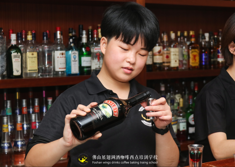 如何節(jié)約酒吧成本？
